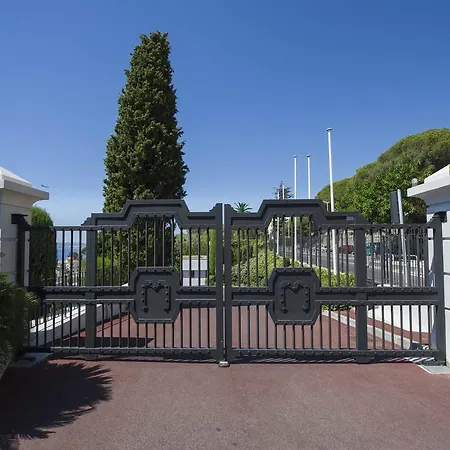 Appartement Luxury Palais Maeterlinck *