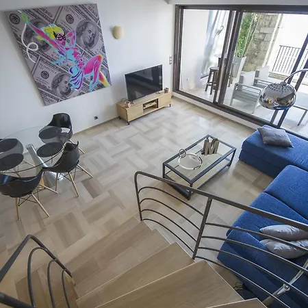 Apartment Luxury Palais Maeterlinck