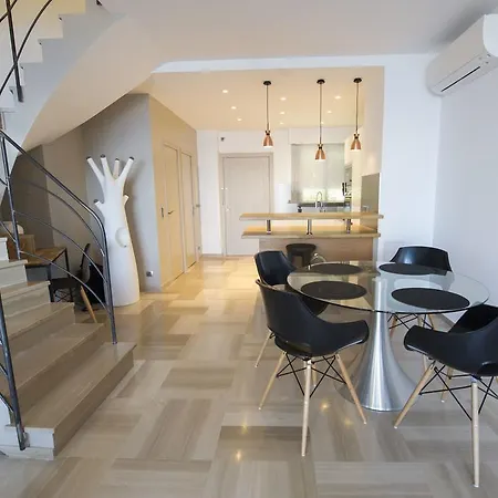Luxury Palais Maeterlinck Apartmán *